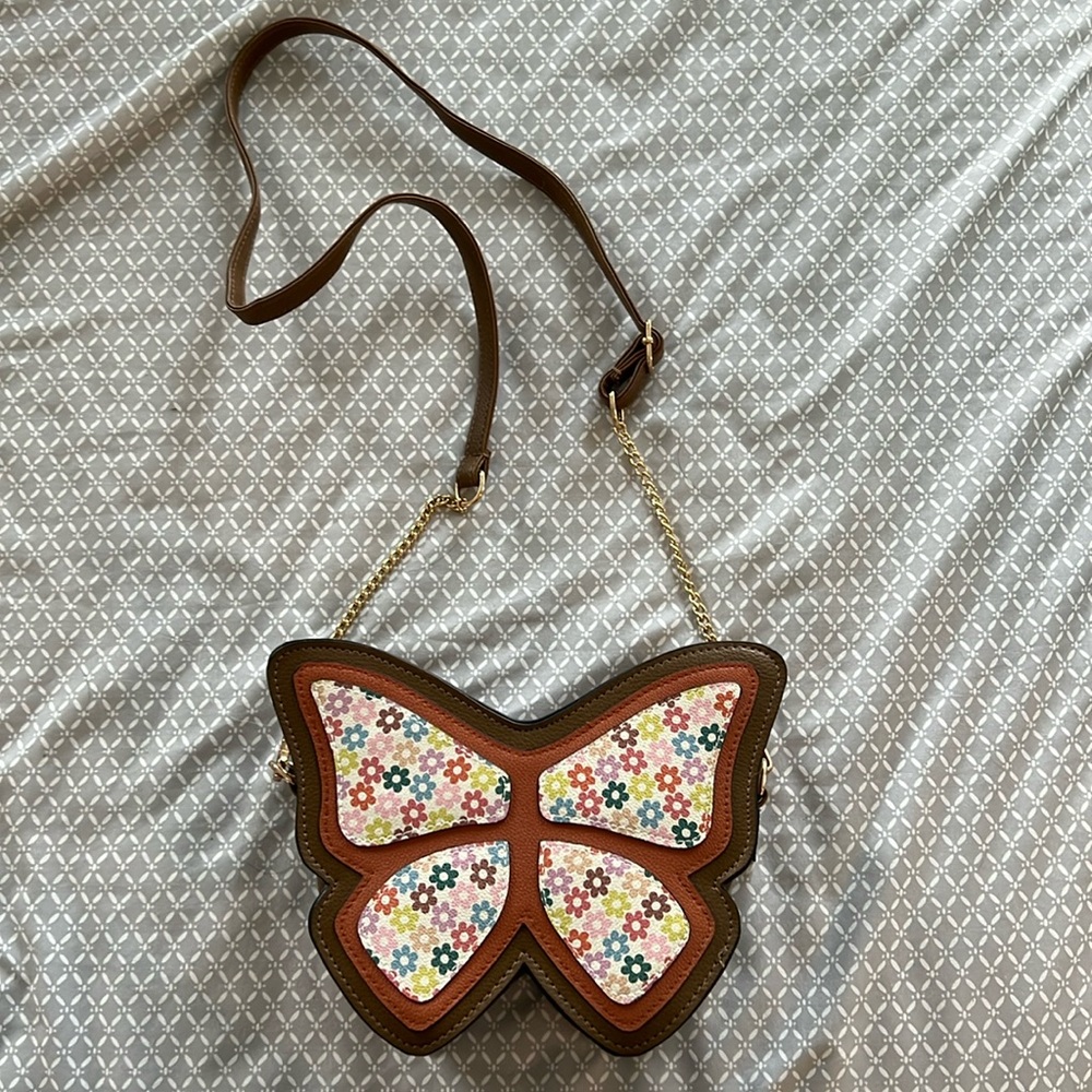 Butterfly purse